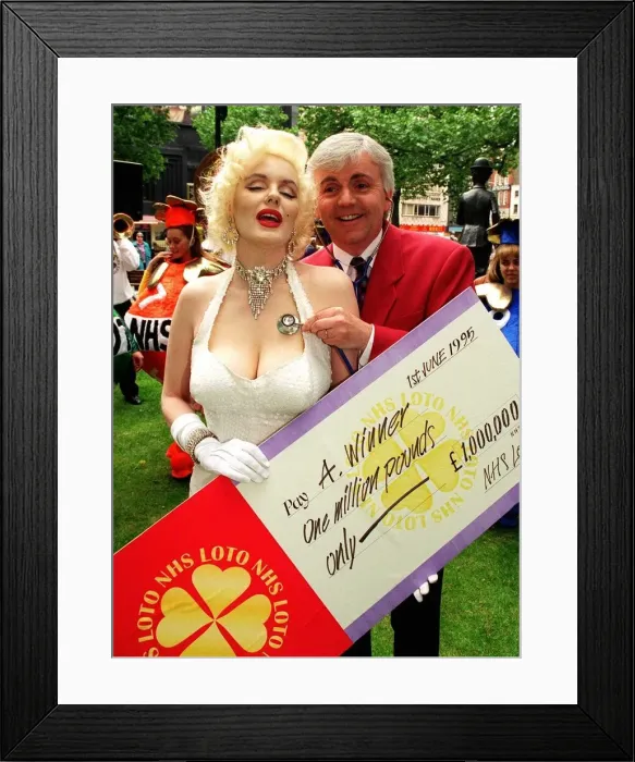 Framed Print : Marilyn Monroe Double Pauline Bailey and TV presenter Peter Marshall launch National Framed Print : Marilyn Monroe Double Pauline Bailey and TV presenter Peter Marshall launch National