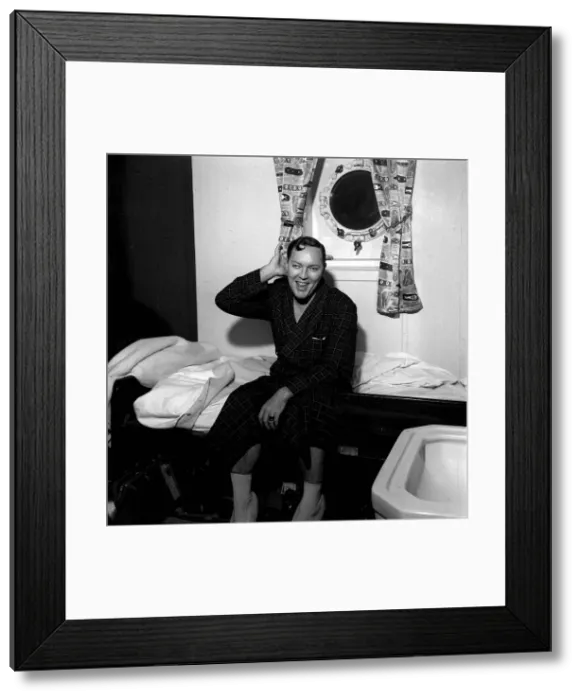 Framed Print : Bill Haley on his first visit to England which was largely sponsored by the Daily Mirror Framed Print : Bill Haley on his first visit to England which was largely sponsored by the Daily Mirror