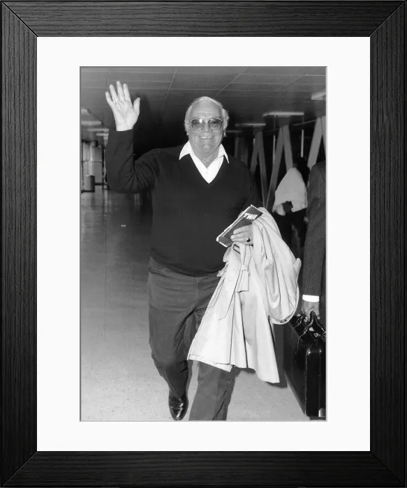 Framed Print : Ernest Borgnine actor and producer leaving Heathrow Airport for Los Angeles Framed Print : Ernest Borgnine actor and producer leaving Heathrow Airport for Los Angeles