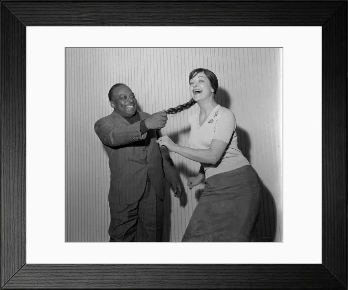 Framed Print : Jazz great Count Basie in Manchester for a recording session at Granada studio Framed Print : Jazz great Count Basie in Manchester for a recording session at Granada studio