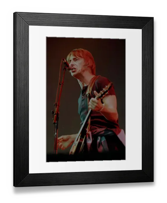 Framed Print : Paul Weller playing guitar and singing at T in the Park at Balado Airfield near Kinross Framed Print : Paul Weller playing guitar and singing at T in the Park at Balado Airfield near Kinross