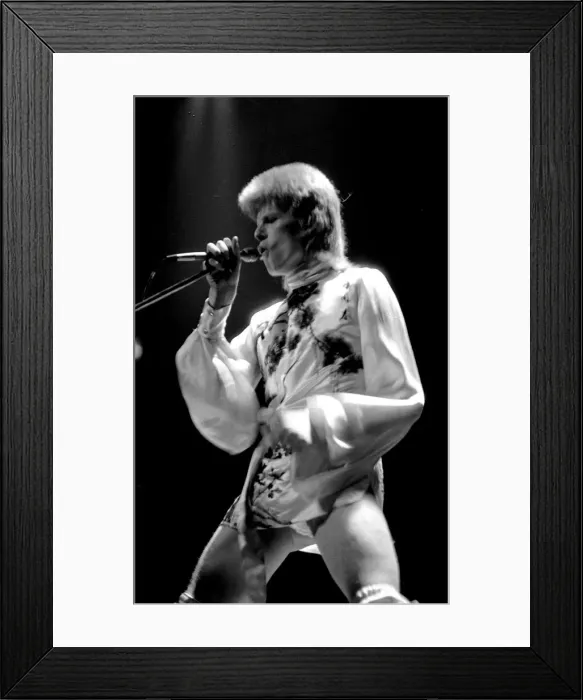 Framed Print : David Bowie performing on stage at the Dome theatre Brighton, Ziggy Stardust Framed Print : David Bowie performing on stage at the Dome theatre Brighton, Ziggy Stardust