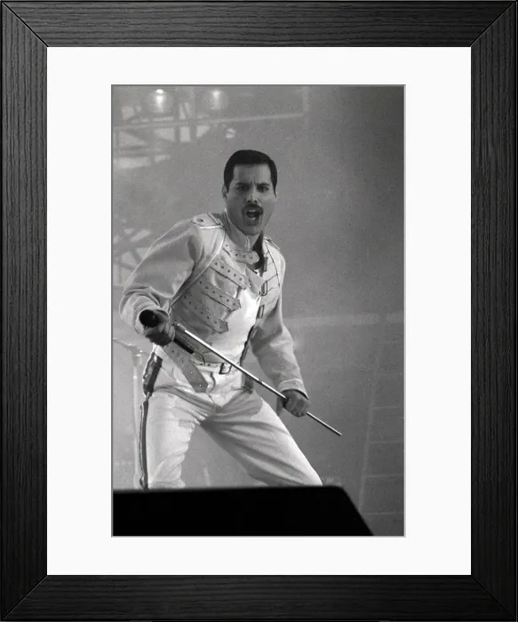 Framed Print : Queen Rock Group Freddie Mercury, Brian May, John Deacon & Roger Taylor