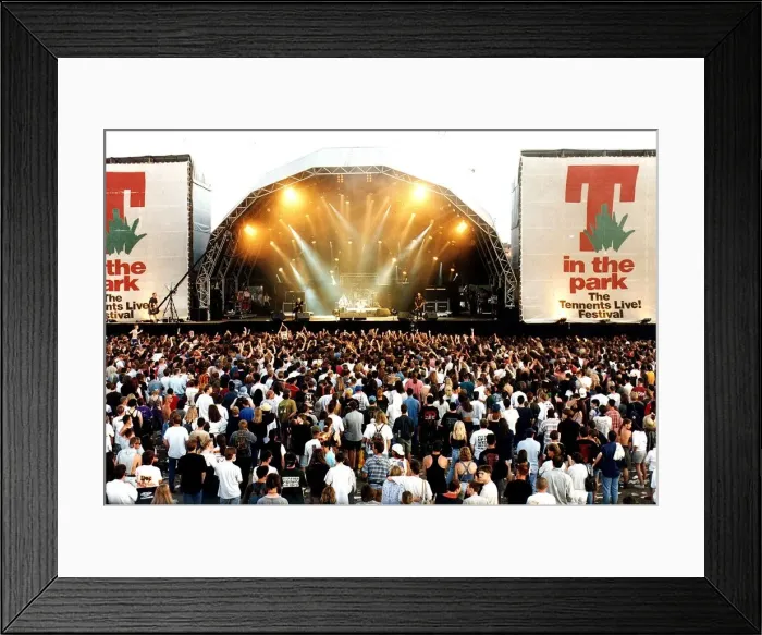 Framed Print : T in the Park pop concert Strathclyde Park evening 1995 Framed Print : T in the Park pop concert Strathclyde Park evening 1995