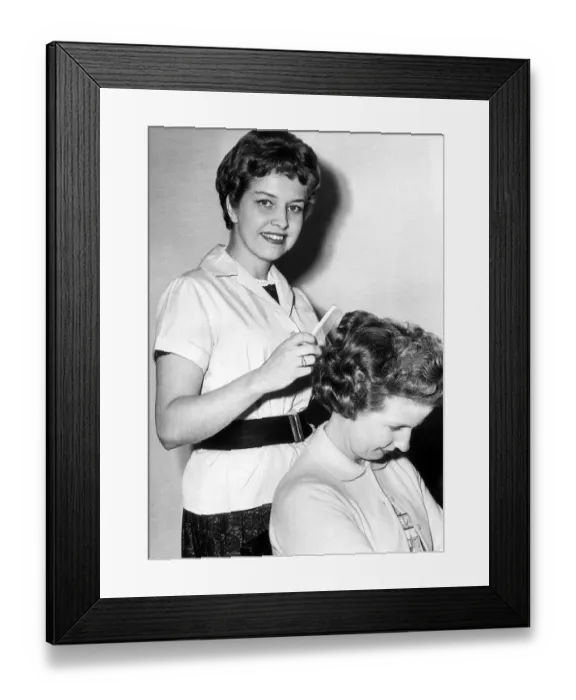 Framed Print : Anne Reid - Actress - Jul 1961 who plays a hairdresser in the TV programme Framed Print : Anne Reid - Actress - Jul 1961 who plays a hairdresser in the TV programme