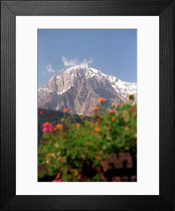 Framed Print : Monte Bianco (Mont Blanc) in the Alps range on the France Italy border seen from Framed Print : Monte Bianco (Mont Blanc) in the Alps range on the France Italy border seen from