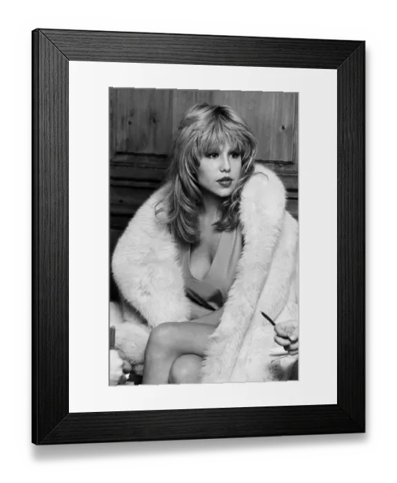 Framed Print : Pia Zadora Actress Singer in her £10, 000 Fur Coat May 1982 A©mirrorpix Framed Print : Pia Zadora Actress Singer in her £10, 000 Fur Coat May 1982 A©mirrorpix