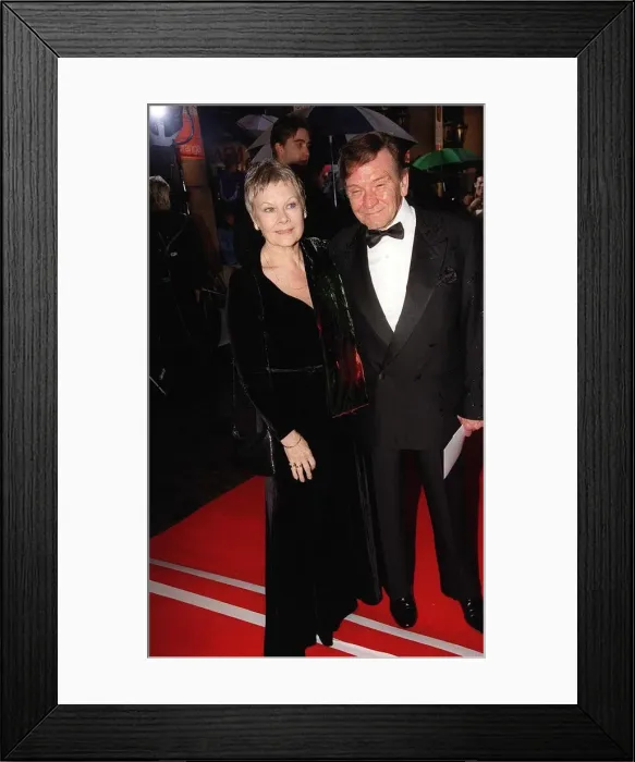 Framed Print : BAFTA Awards April 1998 - arriving at awards are Dame Judi Dench actress Framed Print : BAFTA Awards April 1998 - arriving at awards are Dame Judi Dench actress
