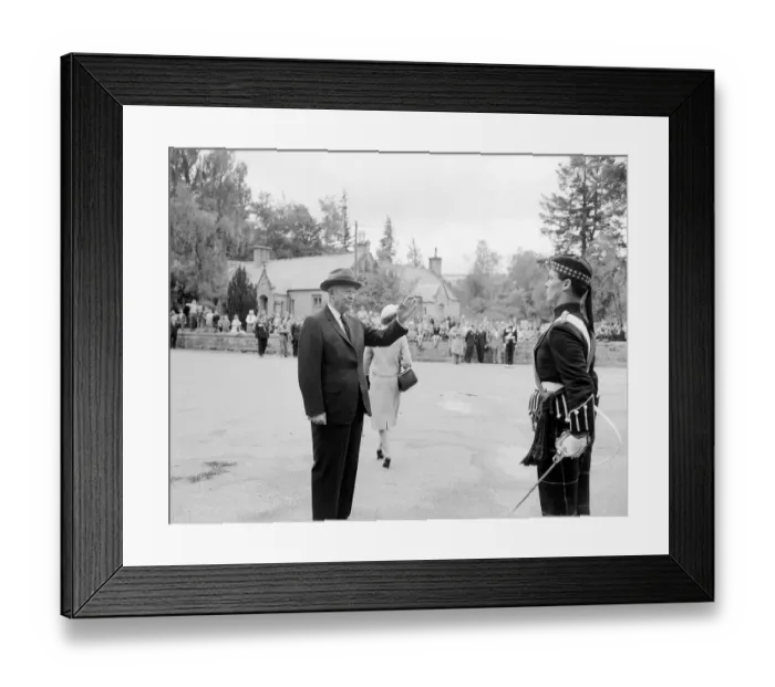 Framed Print : President Dwight D Eisenhower August 1959 with Queen Elizabeth as he Inspects a guard of Framed Print : President Dwight D Eisenhower August 1959 with Queen Elizabeth as he Inspects a guard of