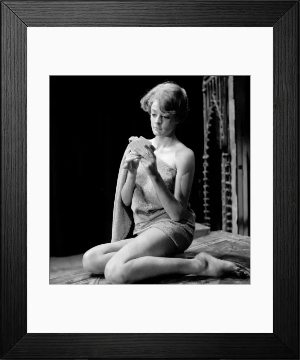 Framed Print : Maggie Smith November 1960 Actress Photocall for new play Strip The Willow Framed Print : Maggie Smith November 1960 Actress Photocall for new play Strip The Willow
