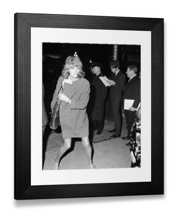 Framed Print : Julia Foster actress Oct 1967 arriving at the premier of the film How I won