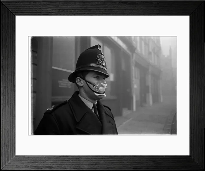 Framed Print : Policeman in smog mask December 1962 PC John Finn from Snow Hill Police Station in Framed Print : Policeman in smog mask December 1962 PC John Finn from Snow Hill Police Station in