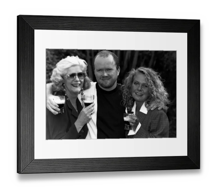 Framed Print : Steve McFadden actor Eastenders with Australian soap actress Anne Charleston Framed Print : Steve McFadden actor Eastenders with Australian soap actress Anne Charleston