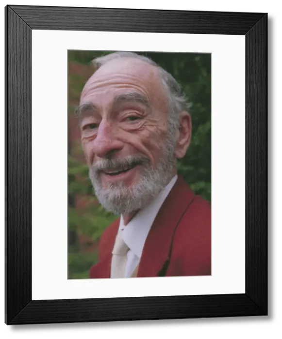 Framed Print : Veteran Irish Actor David Kelly February 1999, David is better known for his TV roles Framed Print : Veteran Irish Actor David Kelly February 1999, David is better known for his TV roles