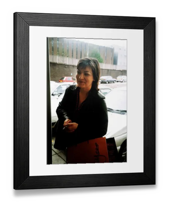 Framed Print : Lorraine Kelly at Buchanan Bus Station - May 1999 TV Presenter Framed Print : Lorraine Kelly at Buchanan Bus Station - May 1999 TV Presenter