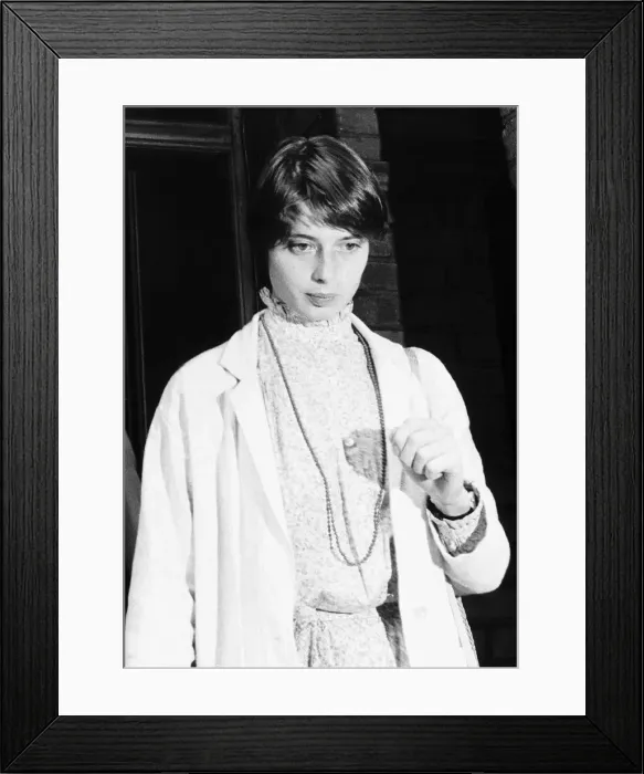 Framed Print : Isabella Rossellini actress August 1982 A©mirrorpix Framed Print : Isabella Rossellini actress August 1982 A©mirrorpix