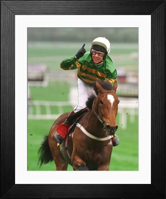 Framed Print : Istabraq with Charlie Swan wins the 1998 Champion Hurdle at Cheltenham 17th March 1998 Framed Print : Istabraq with Charlie Swan wins the 1998 Champion Hurdle at Cheltenham 17th March 1998