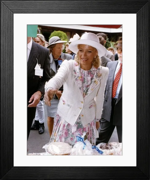 : Princess Michael of Kent at Kempton Park May 1993 : Princess Michael of Kent at Kempton Park May 1993