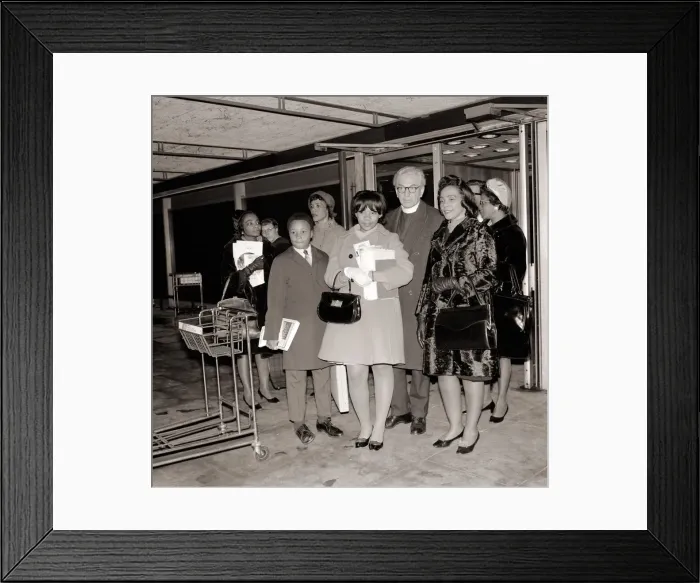 Framed Print : Mrs Martin Luther King March 1969 seen here arriving at London Airport with her daughter Framed Print : Mrs Martin Luther King March 1969 seen here arriving at London Airport with her daughter