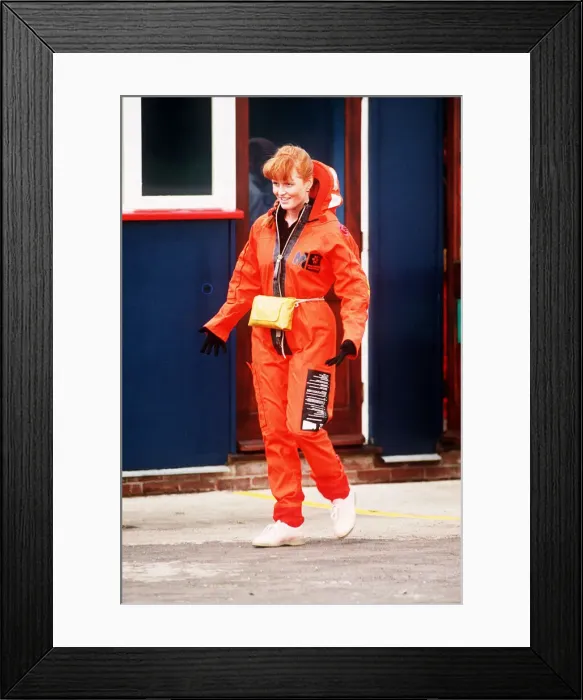 Framed Print : The Duchess of York visits the Leman Alpha oil rig Framed Print : The Duchess of York visits the Leman Alpha oil rig