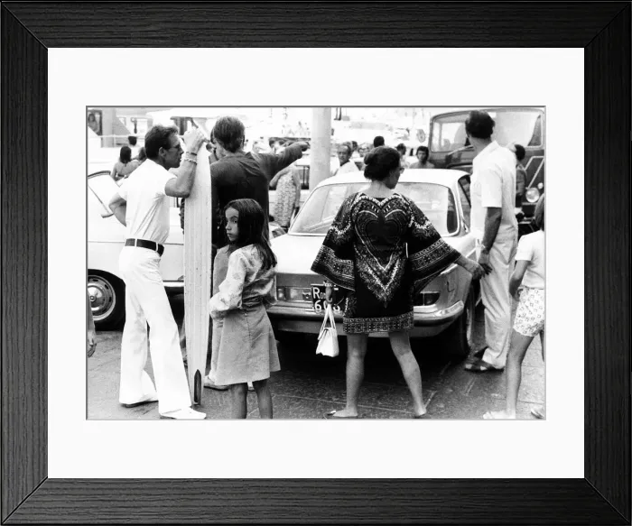 Framed Print : Princess Margaret and Lord Snowdon - August 1973 with their children on Holiday in