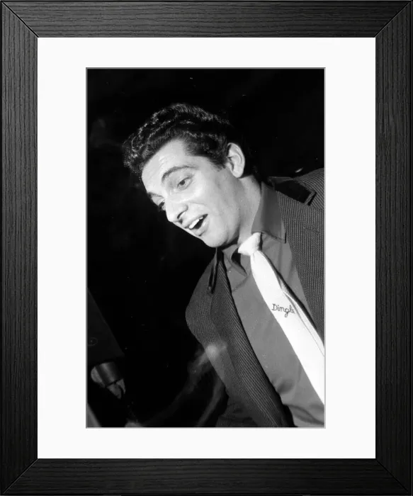 Framed Print : British crooner Frankie Vaughan January 1957 Framed Print : British crooner Frankie Vaughan January 1957