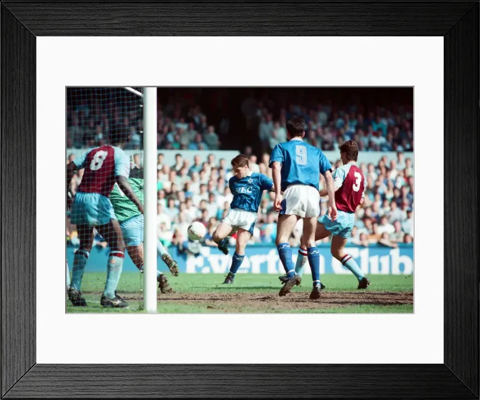 Framed Print : Everton v Aston Villa league match at Goodison Park May 1990 Framed Print : Everton v Aston Villa league match at Goodison Park May 1990