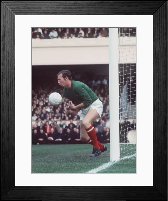 Framed Print : Bob Wilson Arsenal goalkeeper 1970 football catching ball Arsenal v Notts Forest
