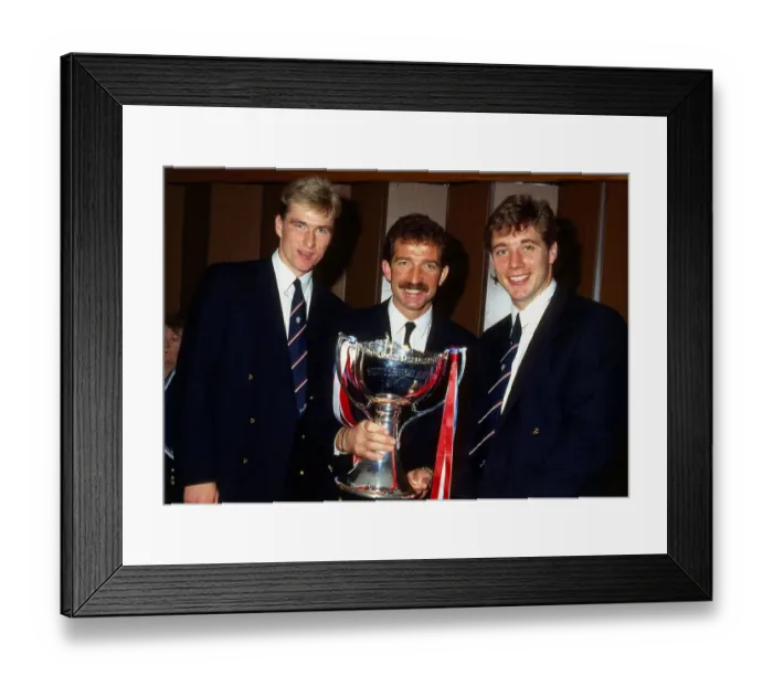 Framed Print : Graeme Souness with Ian Ferguson & Ally McCoist 1988 Framed Print : Graeme Souness with Ian Ferguson & Ally McCoist 1988