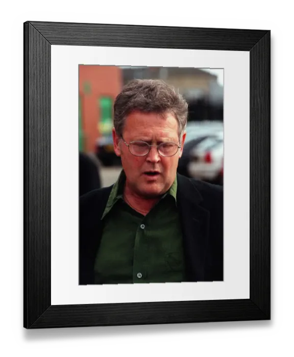 Framed Print : Tony Roper September 1998 arrives at teh Celtic Annual General Meeting Framed Print : Tony Roper September 1998 arrives at teh Celtic Annual General Meeting