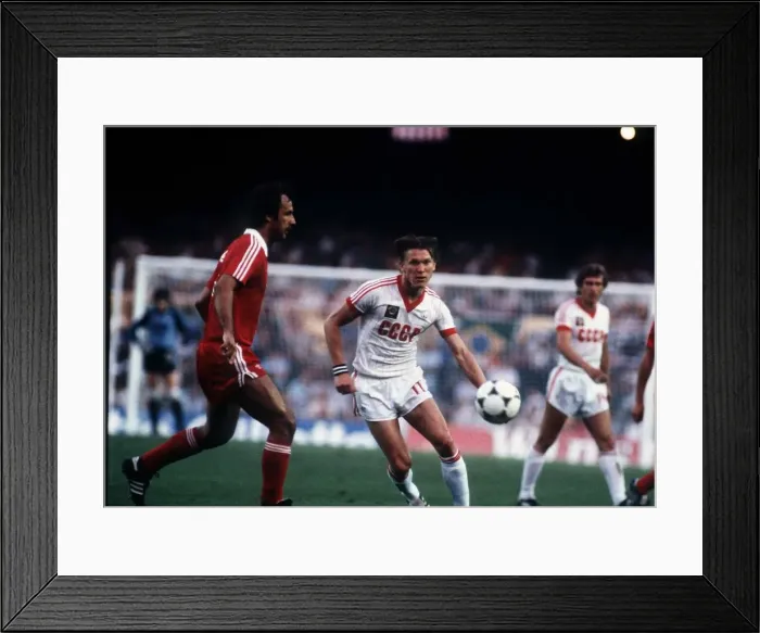 Framed Print : World Cup 1982 Poland 0 USSR 0 Group A Framed Print : World Cup 1982 Poland 0 USSR 0 Group A