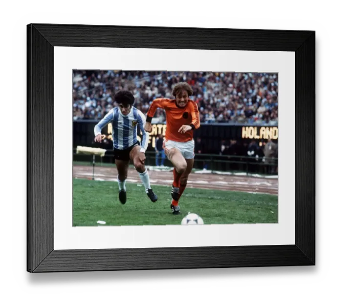 Framed Print : World Cup final 1978 Holland v Argentina football