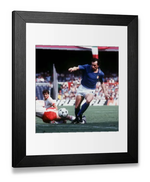 Framed Print : Poland 0 Italy 2 World Cup 1982 semi final Framed Print : Poland 0 Italy 2 World Cup 1982 semi final