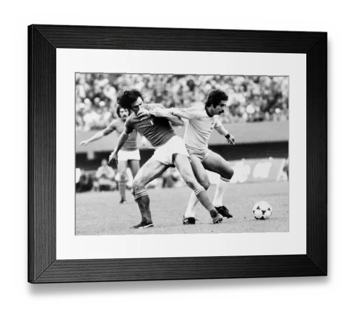 Framed Print : Roberto Rivelino Brazil World Cup 1978 third place game Brazil 2 Italy 1 football Framed Print : Roberto Rivelino Brazil World Cup 1978 third place game Brazil 2 Italy 1 football