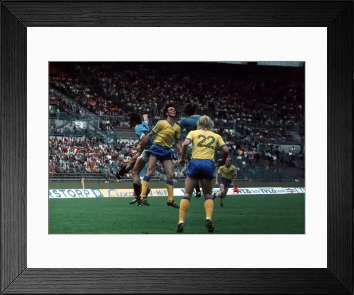 Framed Print : Sweden v Uruguay World Cup 1974 football