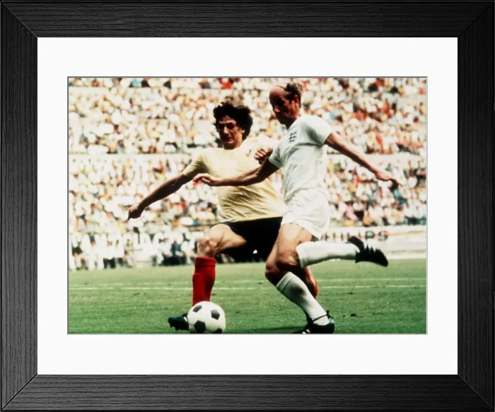 Framed Print : World Cup 1970 Group C England 1 Romania 0 Jalisco Framed Print : World Cup 1970 Group C England 1 Romania 0 Jalisco