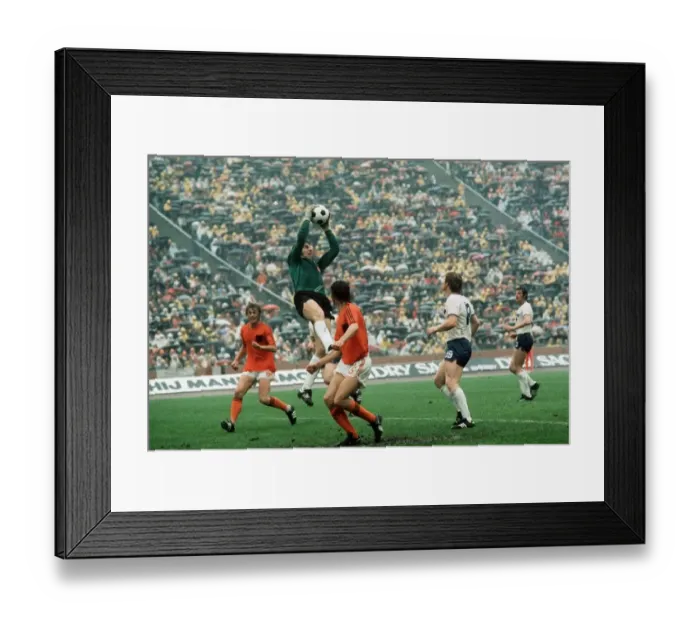 Framed Print : East Germany v Holland World Cup 1974 football Framed Print : East Germany v Holland World Cup 1974 football
