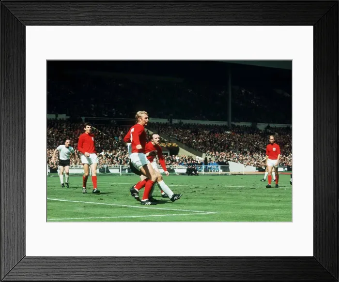 Framed Print : World Cup Final 1966 England West Germany Bobby Moore Martin Peters Nobby Stiles