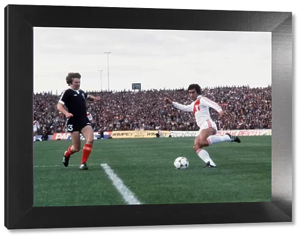 Stuart Kennedy Scotland (Left) football World Cup 1978 Scotland 1 Peru 3