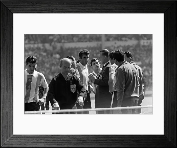 Framed Print : Rattin of Argentina argues with officials in World Cup 1966 quarter finals against Framed Print : Rattin of Argentina argues with officials in World Cup 1966 quarter finals against