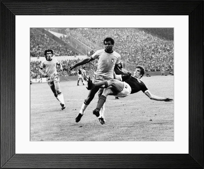 Framed Print : Football World Cup 1974 Brazil 0 Scotland 0 in Frankfurt Joe