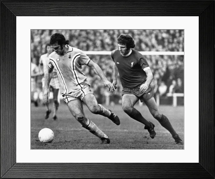 Framed Print : Liverpool v Coventry league match at Anfirld November 1975 Framed Print : Liverpool v Coventry league match at Anfirld November 1975