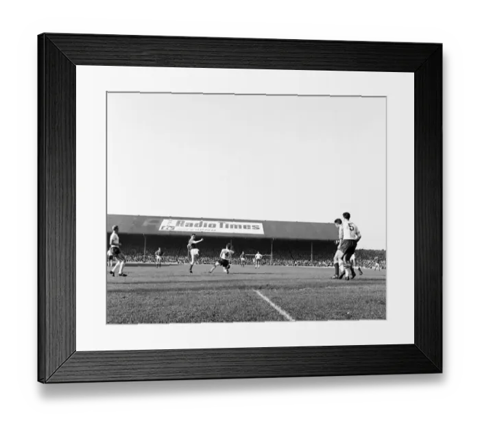 Framed Print : Home Championship match at Ninian Park, Cardiff. Wales 0 v England 4