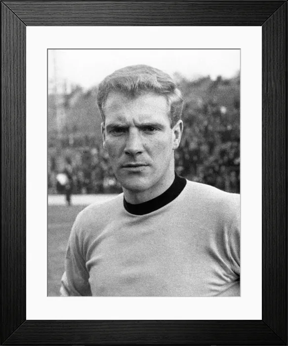 Framed Print : Ron Flowers Wolverhampton Wanderers midfielder 1952-1967, Circa January 1966