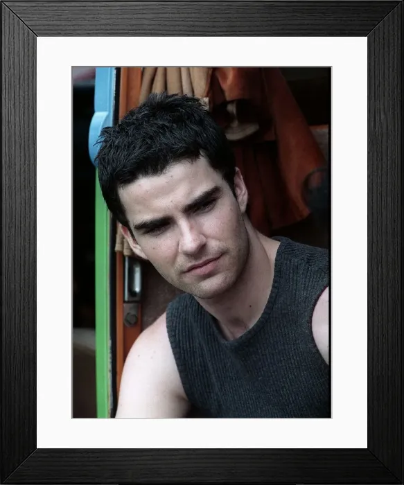 Framed Print : Kelly Jones lead singer of indie group stereophonics at T in the Park July 1999 Framed Print : Kelly Jones lead singer of indie group stereophonics at T in the Park July 1999