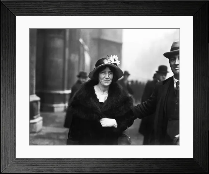 Framed Print : Dr Marie Stopes, February 1923 Family Planning Pioneer in the 1920s Framed Print : Dr Marie Stopes, February 1923 Family Planning Pioneer in the 1920s