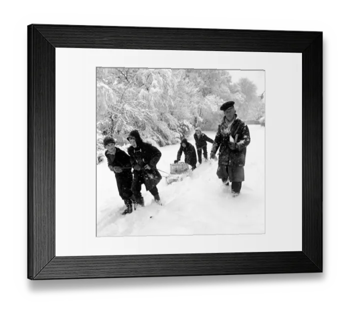 Framed Print : Milkman Willie Ford of A. I. Dairies gave up his milk float