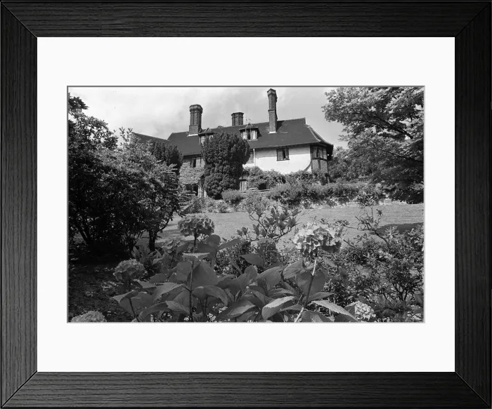 Framed Print : View of John Lennons new home, Kenwood, St Framed Print : View of John Lennons new home, Kenwood, St