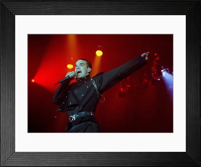 Framed Print : Robbie Williams Take That on stage in Glasgow 1994 Framed Print : Robbie Williams Take That on stage in Glasgow 1994