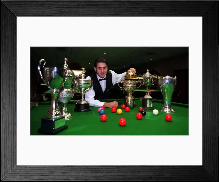 Framed Print : Ronnie O Sullivan snooker player September 1997 After signing with Manager Ian Doyle Framed Print : Ronnie O Sullivan snooker player September 1997 After signing with Manager Ian Doyle